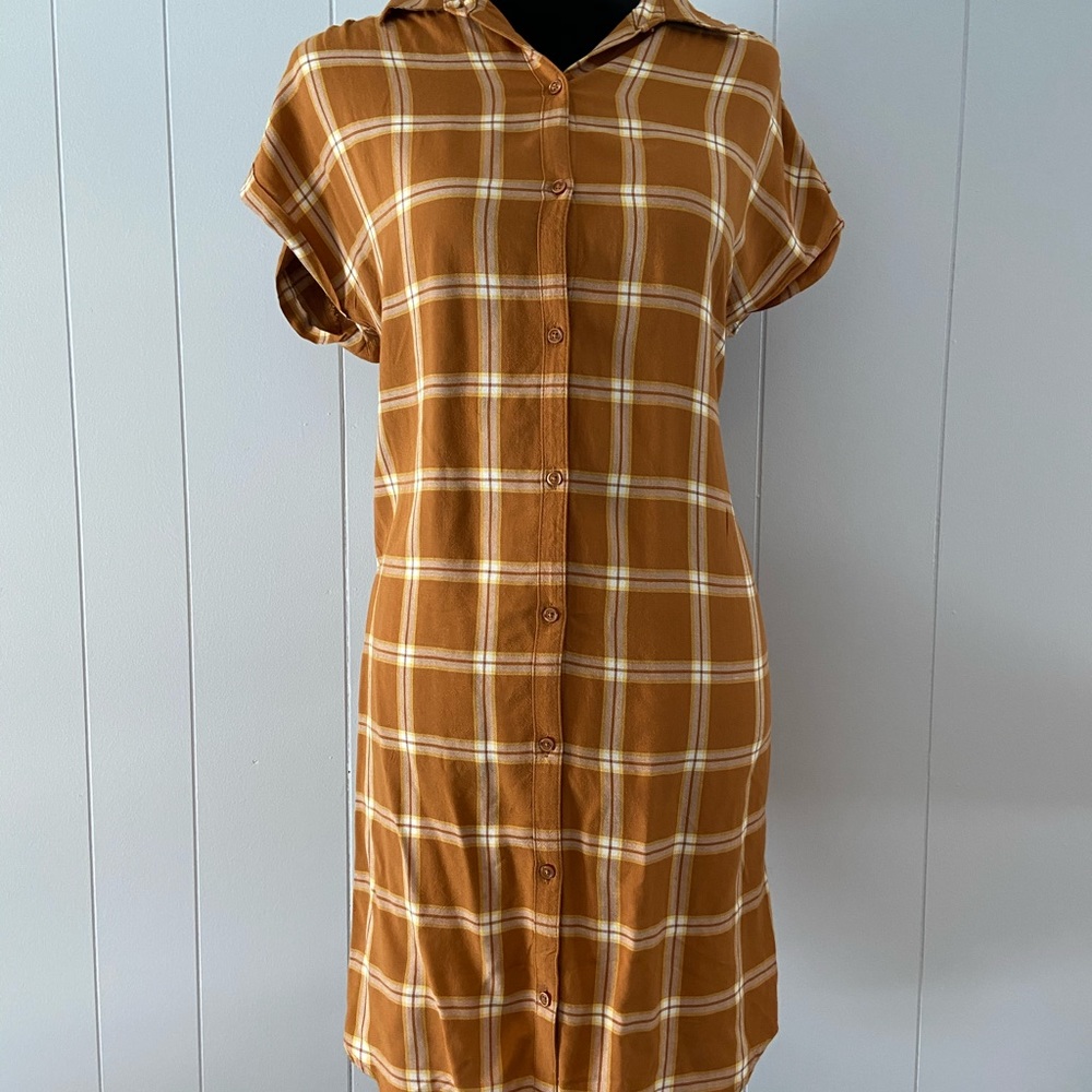 😎 3/$10 🌸 Bundle! 😎 Plaid Midi button up dress